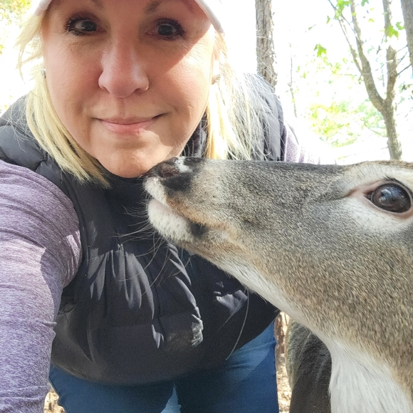 Meet your Posher, Melanie - Picture 5 of 7